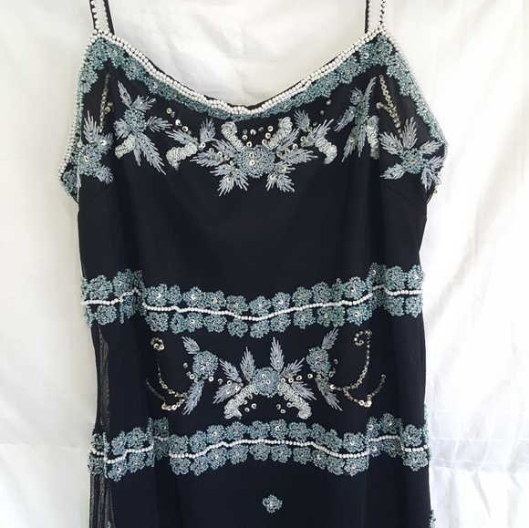 Marina beaded dress.  Sz 6 - Picture 2 of 7